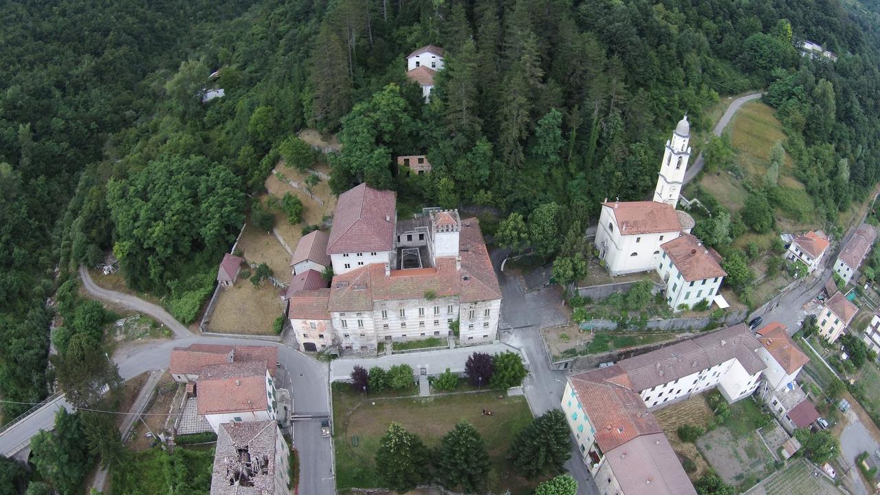 Hotel Miramonti Gorreto Exteriör bild