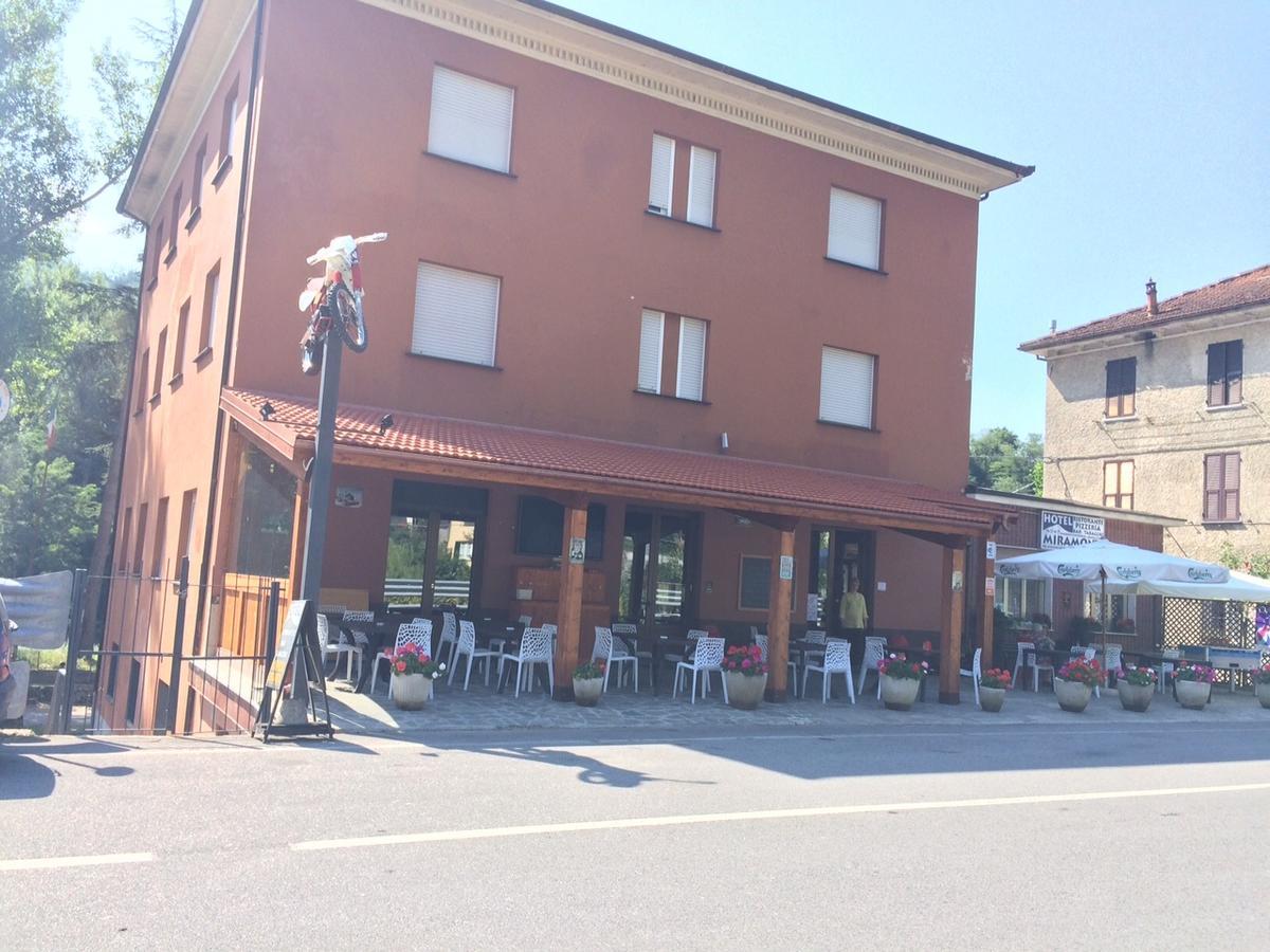 Hotel Miramonti Gorreto Exteriör bild